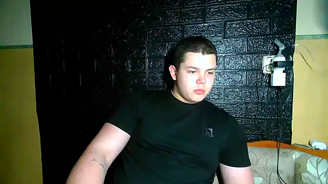 CuteButNaughty  online show from 01.05.26