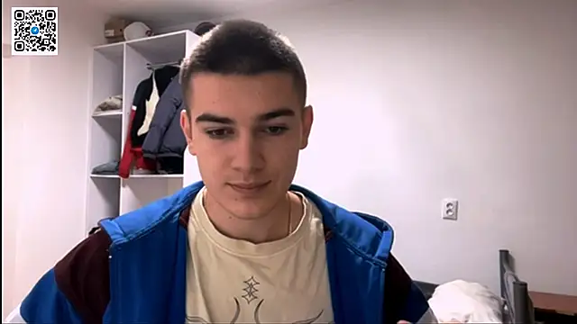 Snapshot of _BarePulse chatting on 02.04.26 BarePulse online show from 02.04.26