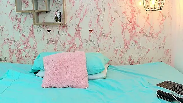 KATY LOWERY online show from 02.17.26