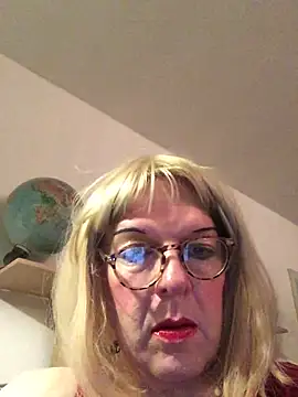 simone xdressing online show from 11.16.25