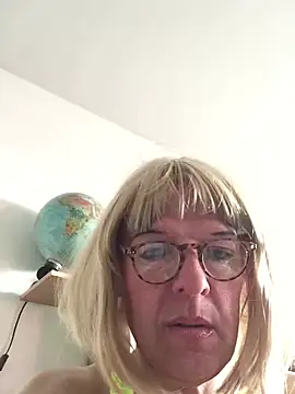 simone xdressing online show from 03.22.26