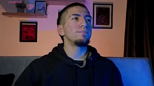 AresMassimoX online show from 11.15.25