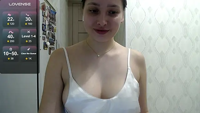 Snapshot of your__gena chatting on 05.30.26 your gena online show from 05.30.26