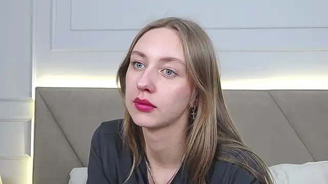 RachaelCute online show from 11.10.25