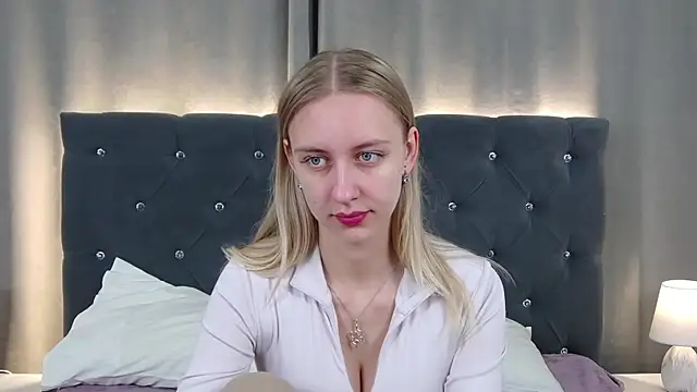 RachaelCute online show from 05.12.26