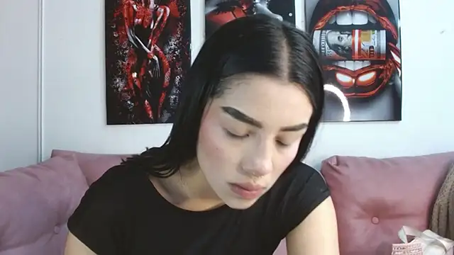 tael novacs online show from 02.05.26