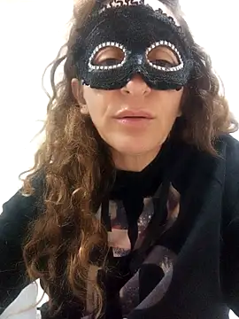 Snapshot of Giorgia13 chatting on 11.14.25 Giorgia13 online show from 11.14.25