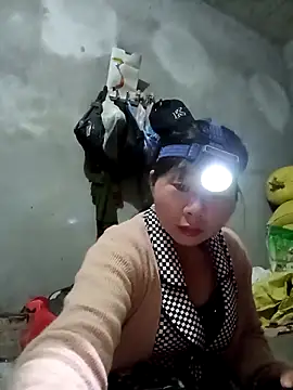 vangkt-cute online show from 11.29.25