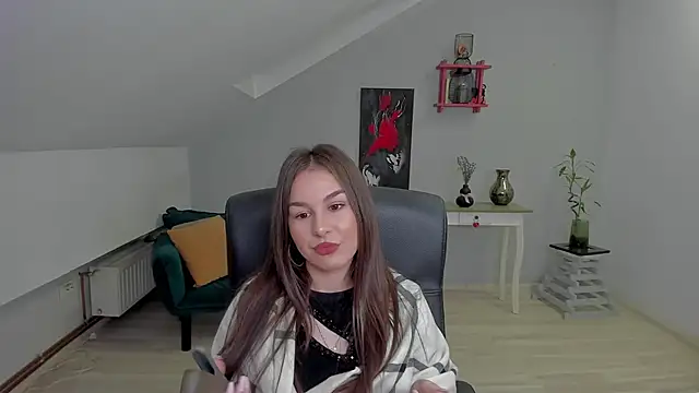 LouannaHart online show from 01.13.26