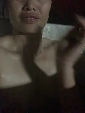 phuong cute online show from 11.10.25