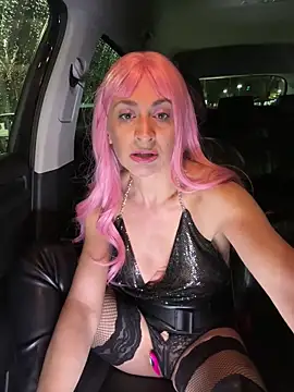 HOTLadyluna online show from 02.20.26