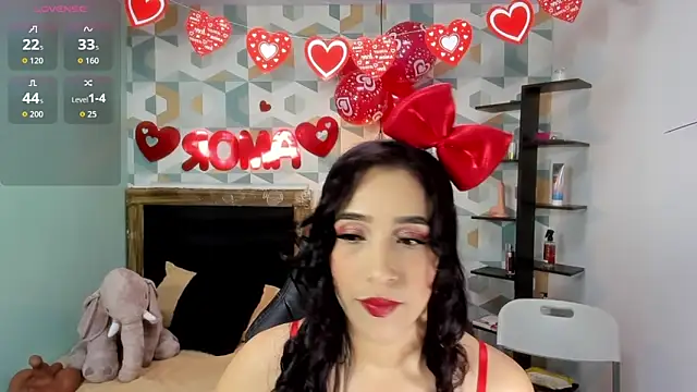 Snapshot of DENIS_DALLAS chatting on 02.14.26 DENIS DALLAS online show from 02.14.26