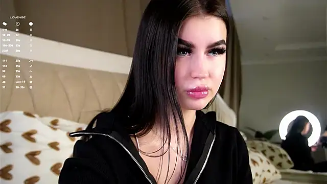 CoreenYorton online show from 04.10.26