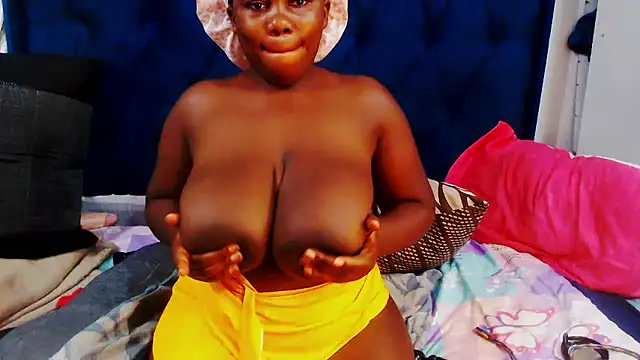 DarkCherryx online show from 01.14.26