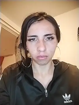 Snapshot of Mihasophia01 chatting on 11.15.25 Mihasophia01 online show from 11.15.25