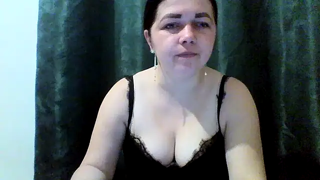Snapshot of Vitalina282128 chatting on 04.24.26 Vitalina282128 online show from 04.24.26