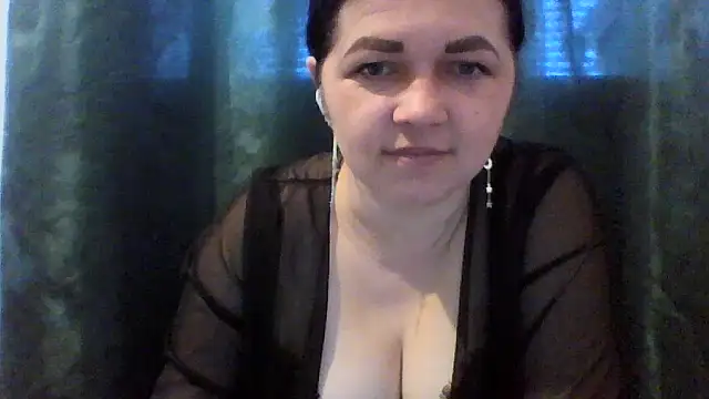 Snapshot of Vitalina282128 chatting on 04.28.26 Vitalina282128 online show from 04.28.26
