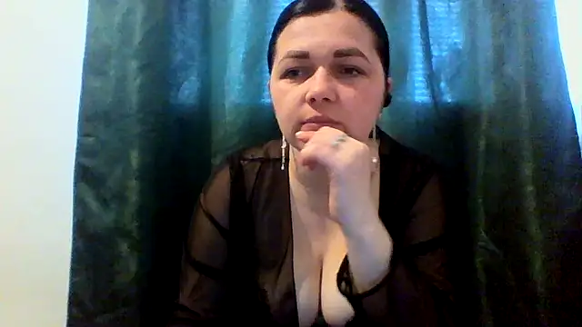 Snapshot of Vitalina282128 chatting on 04.29.26 Vitalina282128 online show from 04.29.26