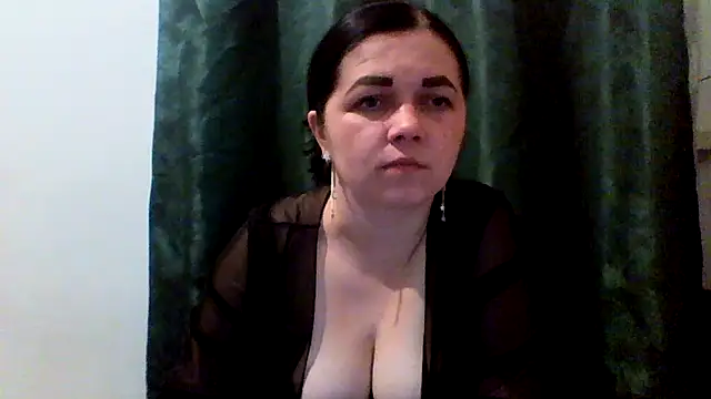 Snapshot of Vitalina282128 chatting on 05.01.26 Vitalina282128 online show from 05.01.26