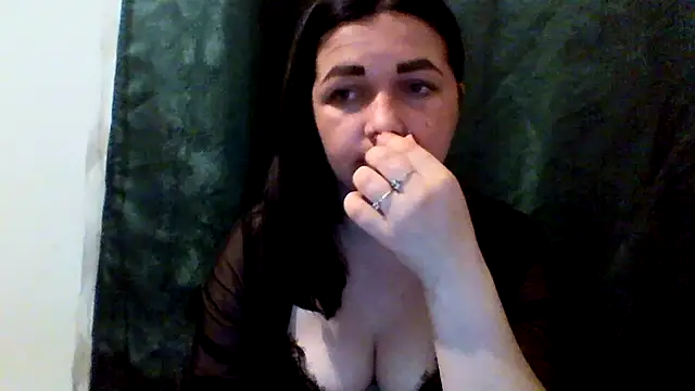 Snapshot of Vitalina282128 chatting on 07.02.26 Vitalina282128 online show from 07.02.26