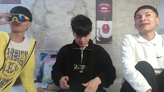 axel milo kairo and noa online show from 01.12.26