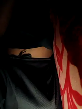 Snapshot of Ragner-6_9 chatting on 11.17.25 Ragner-6 9 online show from 11.17.25