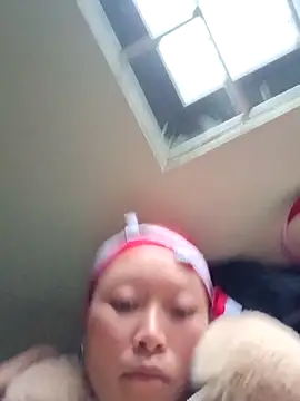 Snapshot of girl-hot2x chatting on 02.02.26 girl-hot2x online show from 02.02.26