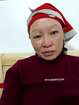 Snapshot of girl-hot2x chatting on 02.07.26 girl-hot2x online show from 02.07.26