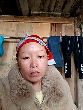 Snapshot of girl-hot2x chatting on 02.15.26 girl-hot2x online show from 02.15.26