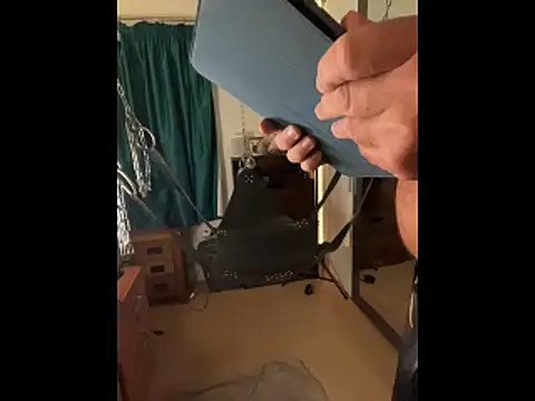 LeatherSdaddy online show from 11.18.25