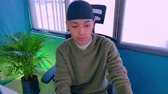 Snapshot of Imtavo chatting on 02.20.26 Imtavo online show from 02.20.26