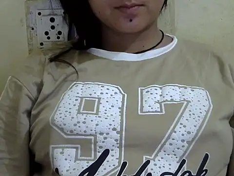 Anika Singh online show from 05.13.26