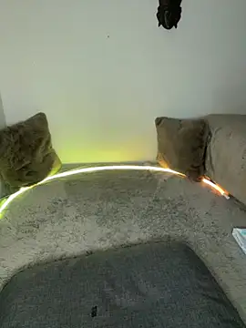 AuroraAllure 27 online show from 07.17.26