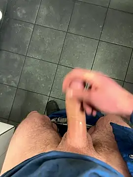 lukasDickpic12 online show from 01.11.26