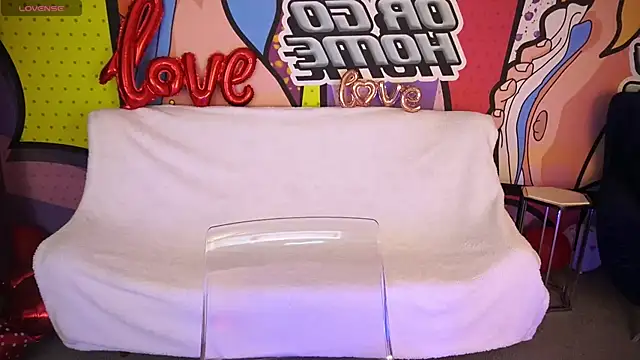 LadyChanelll online show from 02.13.26