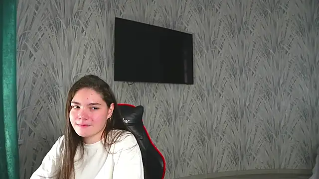 DeloraVivar online show from 11.12.25