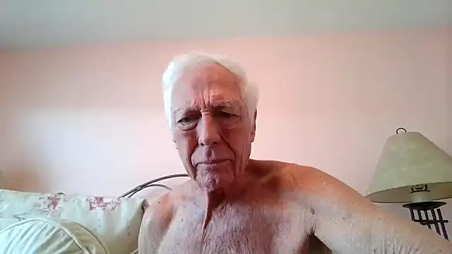 Snapshot of capttp chatting on 03.26.26 capttp online show from 03.26.26