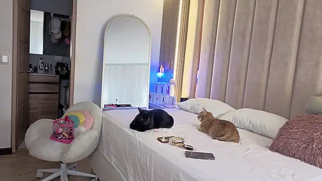 Iamnyxy online show from 12.01.25