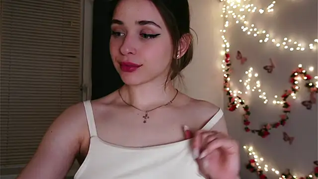 yoyogirlx online show from 03.31.26