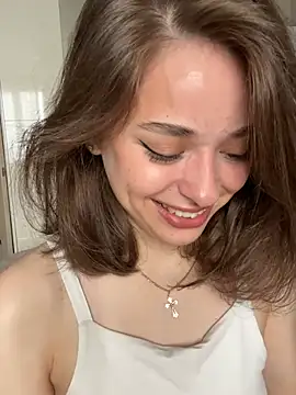 yoyogirlx online show from 07.22.26