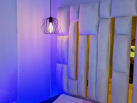 Brandy collinss online show from 03.29.26