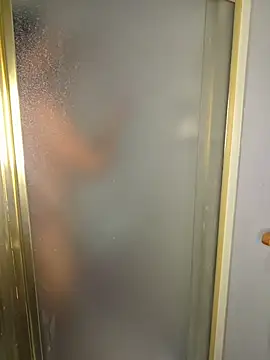 piggylatino online show from 02.27.26