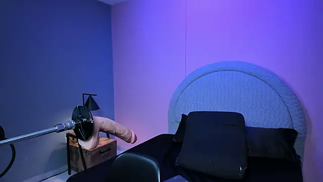 Sara rhoades online show from 03.25.26