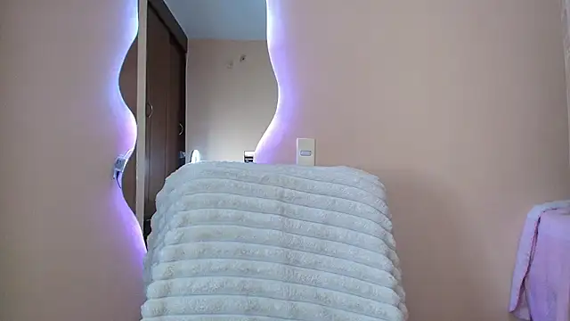 catte jensen online show from 11.16.25