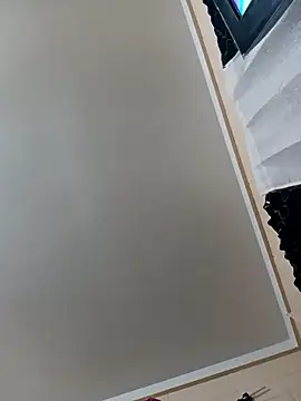 Snapshot of Kreamykoko69 chatting on 11.12.25 Kreamykoko69 online show from 11.12.25