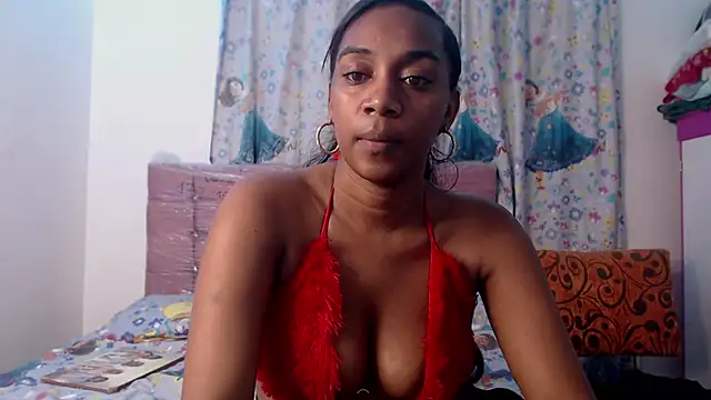 AishaOwens online show from 12.23.25