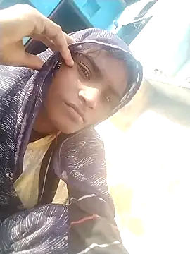 Big Lovexx online show from 11.14.25