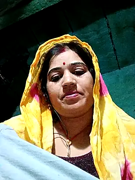 Hot kamla online show from 12.13.25