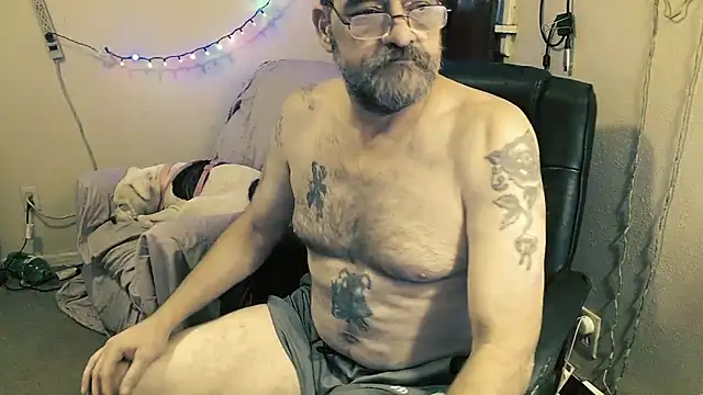 MrBigginTX online show from 02.04.26