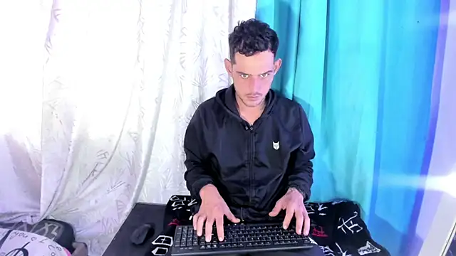 Sexybigjefffx online show from 12.01.25